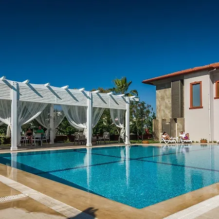 Villa Vista &